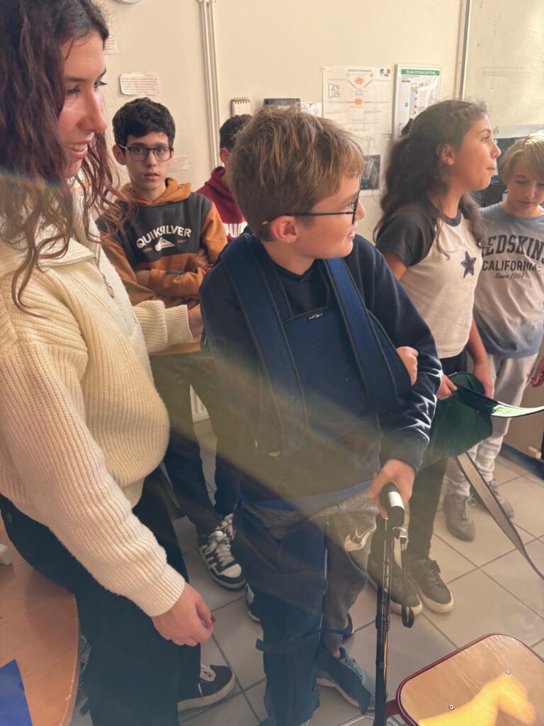 WhatsApp Image 2025-10-17 à 19.15.43_55cc90a6 WhatsApp Image 2025-10-17 à 19.15.43_55cc90a6